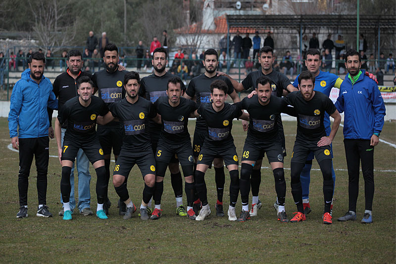 Düğerek Güneşspor 2 - 0 Gümüşlükspor; Fotoğraf: Yalçın Çakır 2