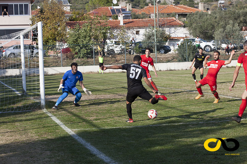 Düğerek Güneşspor 0 - 0 Gümüşlükspor - Fotoğraf: Yalçın Çakır (GHA) 23