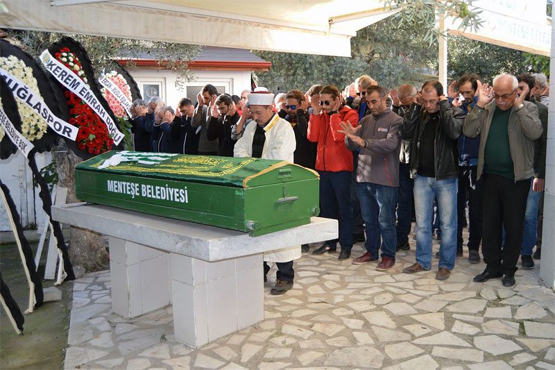 Muğlaspor'un efsane amigosu Zoti Zeki vefat etti 2