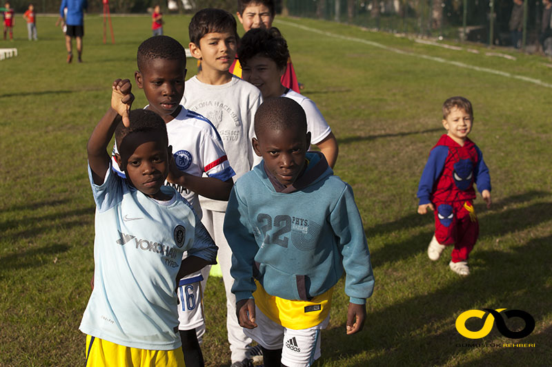 Gümüşlükspor 07-10 yaş grubu futbol eğitimi 5