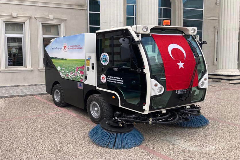 Kavaklıdere'ye yeni temizlik araçları