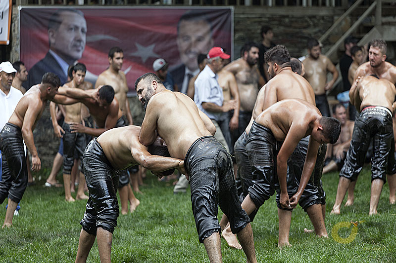 Menteşe Beşpınar 28. Yağlı Pehlivan Güreşleri 17