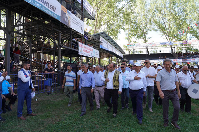 29. Geleneksel Yayla Seki Yağlı Güreşleri 2