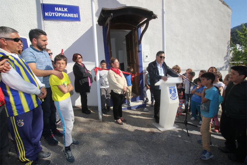 Gündoğan Halk Kütüphanesi yenilendi 2