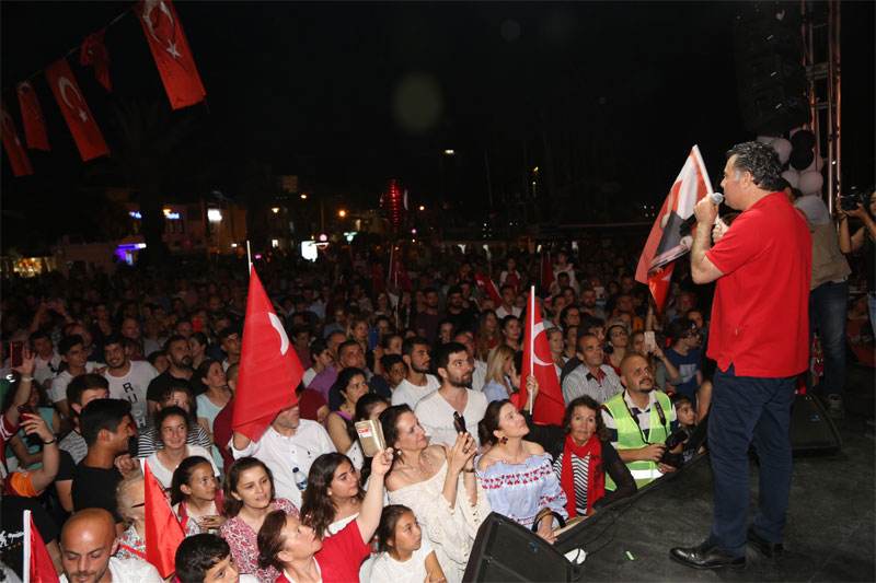 Bodrum’da fener alayı 2