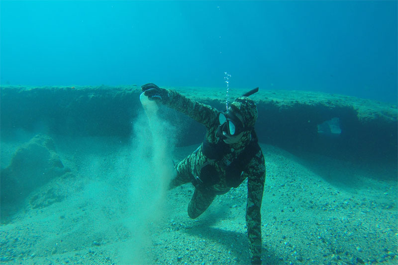 Yalıçiftlik'te deniz dibi temizliği 2