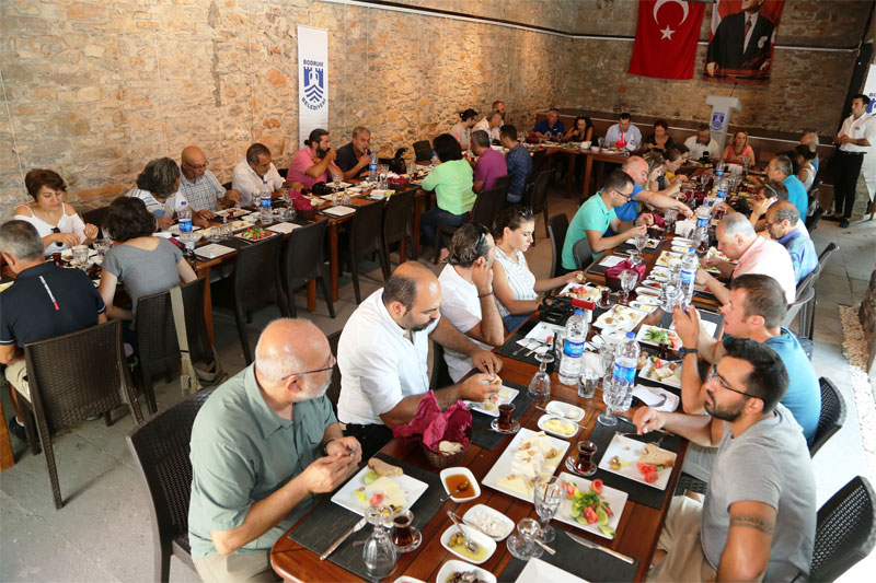 Kocadon'dan kahvaltılı kutlama 2