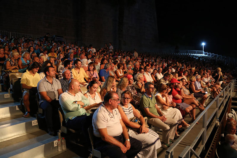 Bodrum Belediyesi Şehir Tiyatrosu, Batakhane Güzeli 2