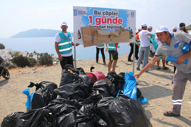 Bir ayda aynı yerde ikinci temizlikte 1 ton çöp 6