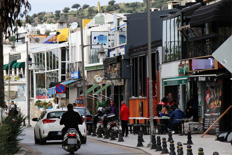 Neyzen Tevfik Caddesi'ne neşter vuruluyor 2