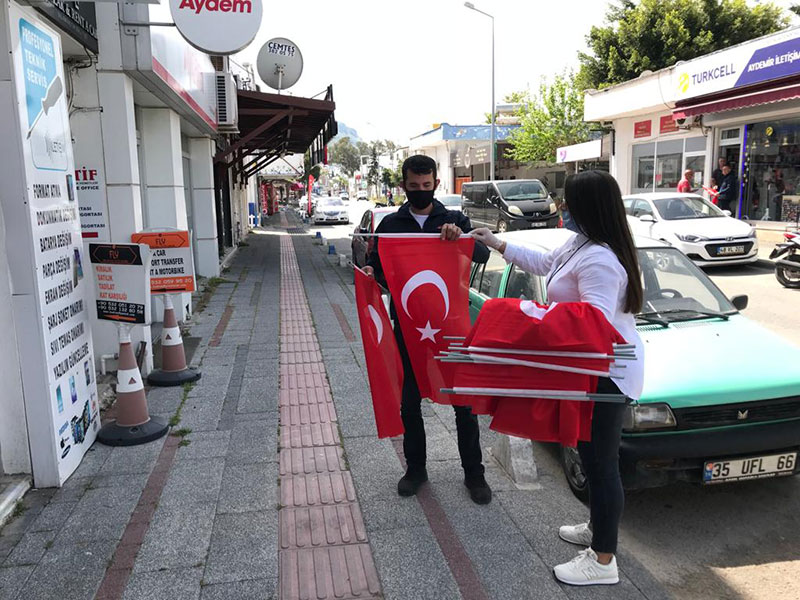 Haydi Bodrum sokağa değil balkona çıkalım 4