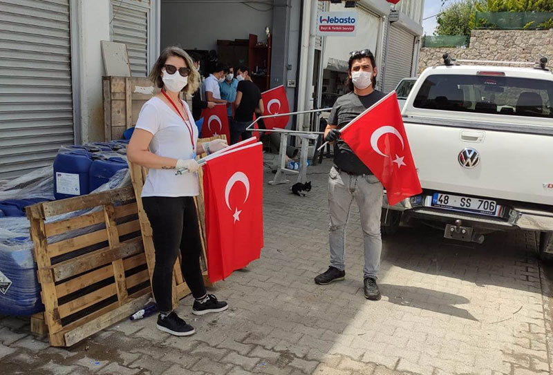 Haydi Bodrum sokağa değil balkona çıkalım 5