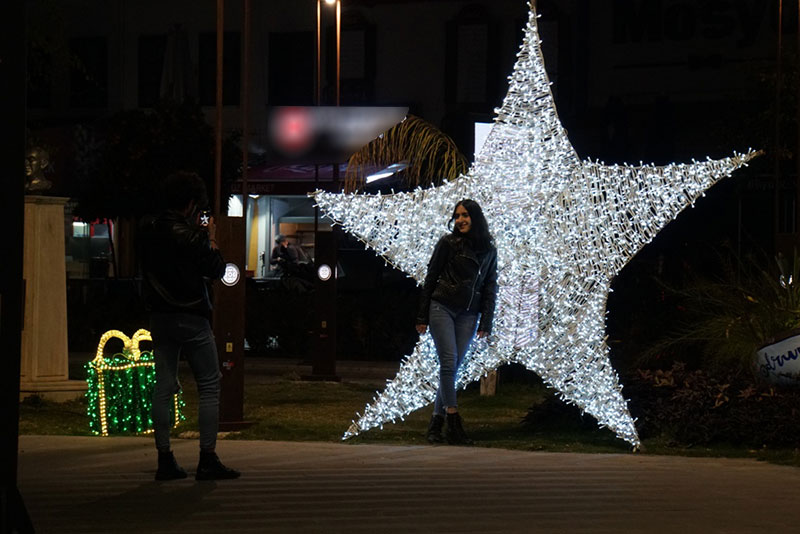 Bodrum'da meydanlara yılbaşı süslemesi 3