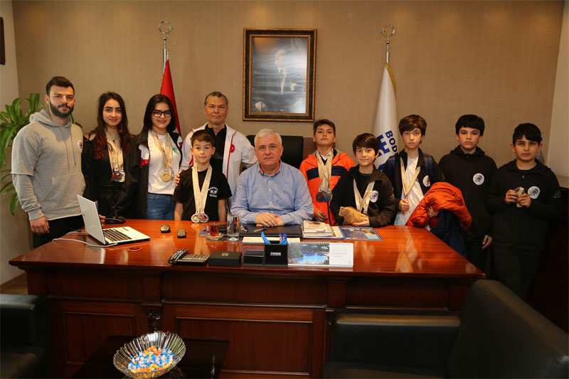 Şampiyon WUSHU’cular Kocadon’u ziyaret etti 6