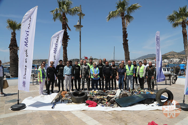 Seabed Cleaning at Kumbahçe Beach