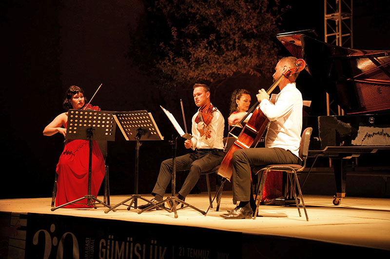 Metropolis Piano Quartet Gümüşlük’teydi