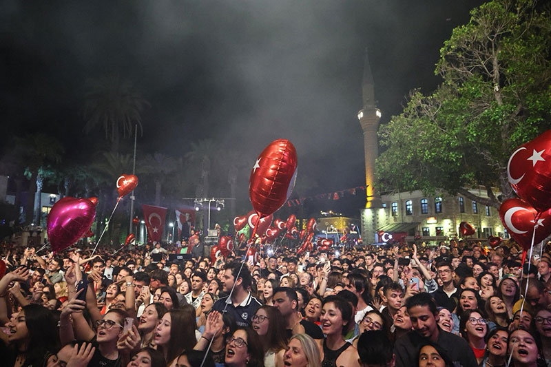 Bodrum'da 19 Mayıs ve Atatürk coşkusu
