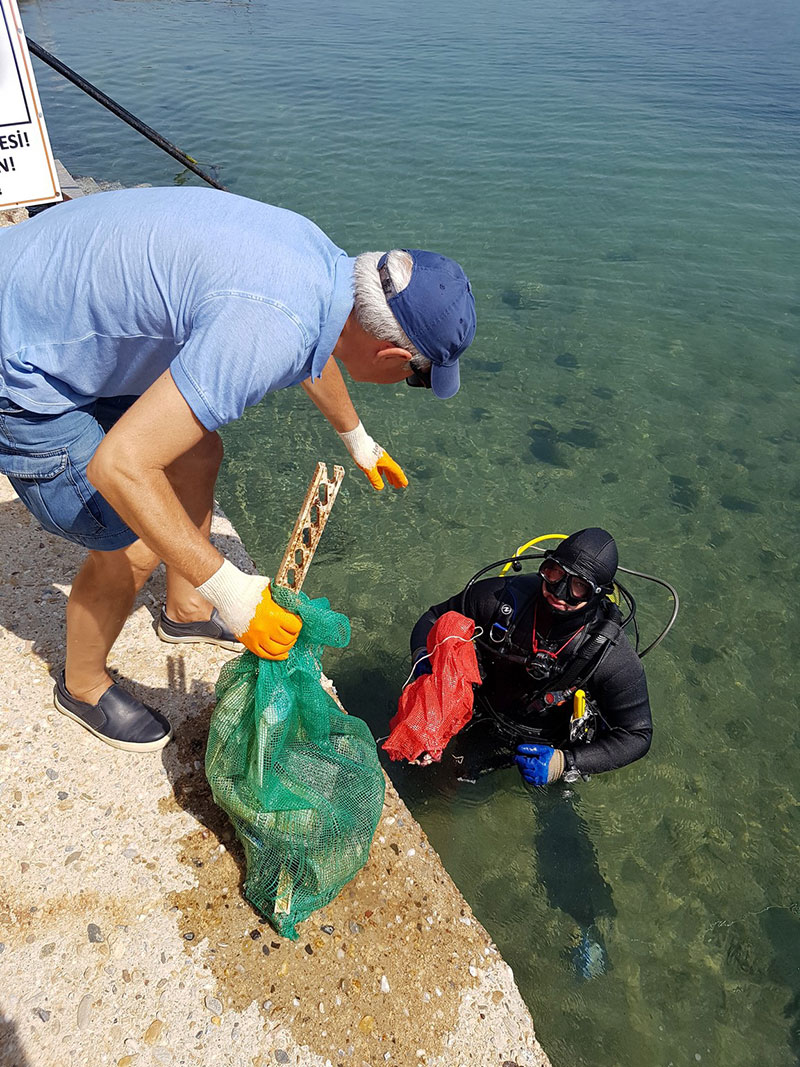 Muğla Büyükşehir’den deniz temizliği 3