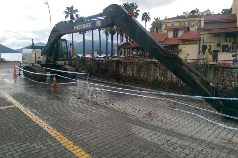 Muğla Büyükşehir Belediyesi Su ve Kanalizasyon İdaresi (MUSKİ) dere temizliği 1