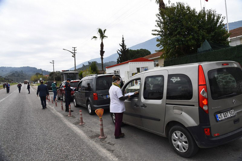 Muğla Valisi Esengül Civelek önlemleri denetledi 4