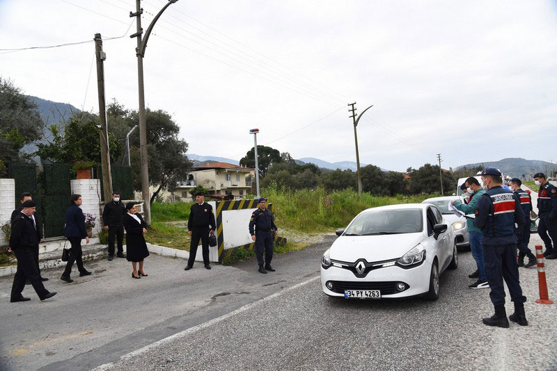 Muğla Valisi Esengül Civelek önlemleri denetledi 6