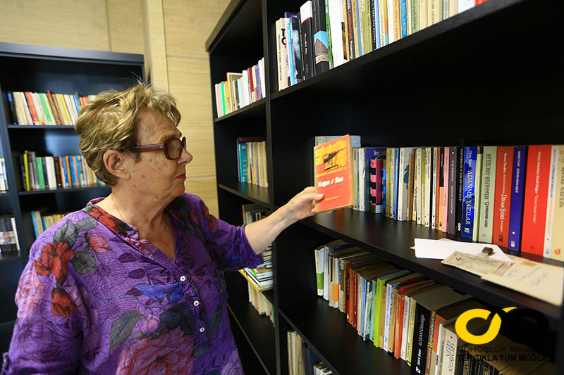 Oktay Akbal Edebiyat Kütüphanesi Muğla'da, Ayla Akbal, Ağustos 2020 3