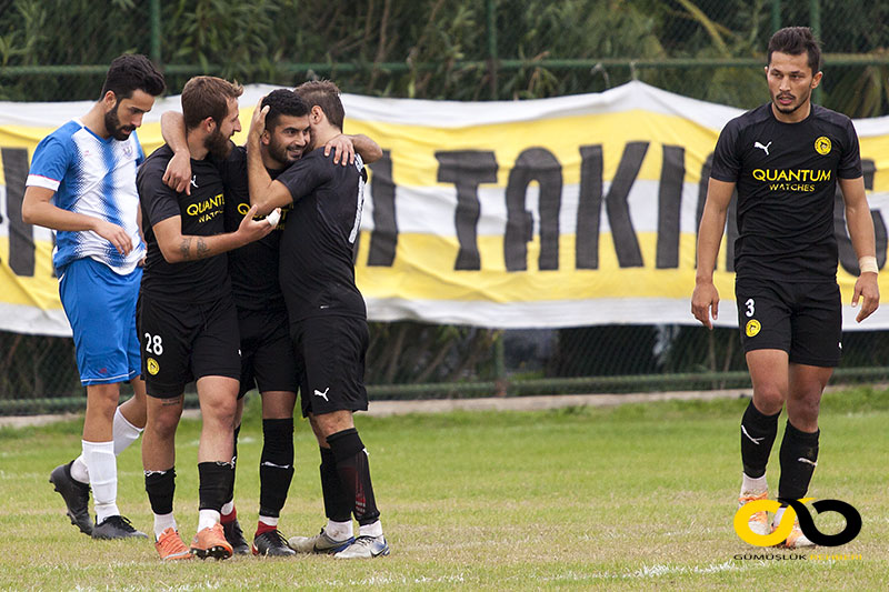 Gümüşlükspor gol sevinci 2