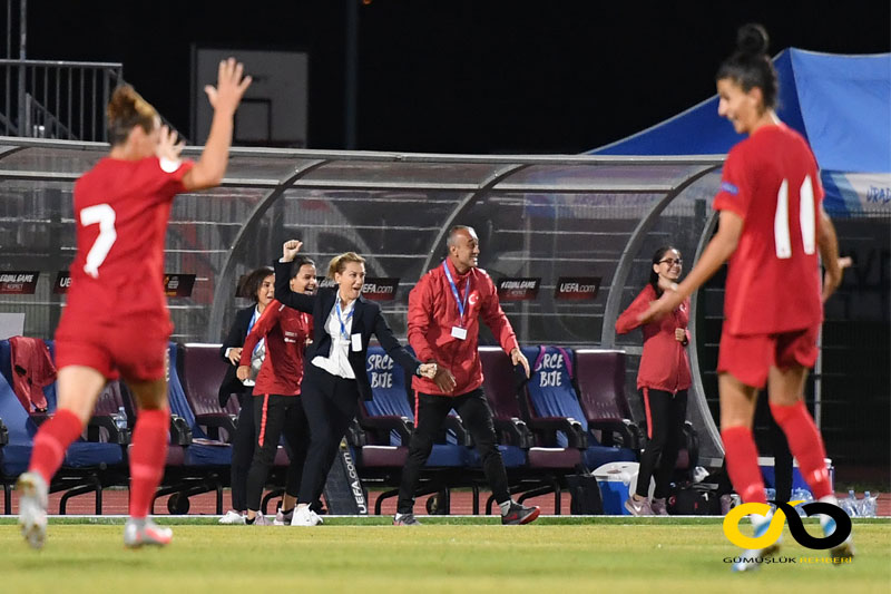 Kadın A Milli Takımı, Slovenya'ya 3-1 yenildi 2