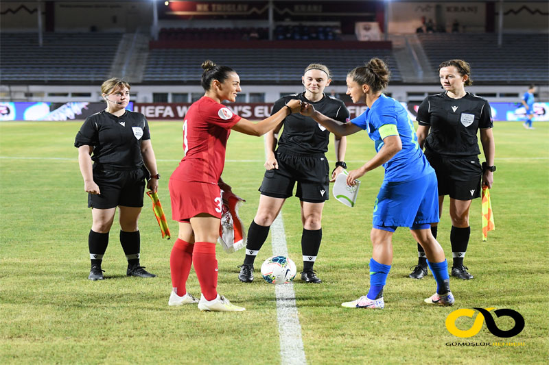 Kadın A Milli Takımı, Slovenya'ya 3-1 yenildi 5