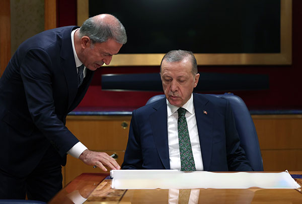 Cumhurbaşkanı Recep Tayyip Erdoğan, MSB Hulisi Akar, Kasım 2022