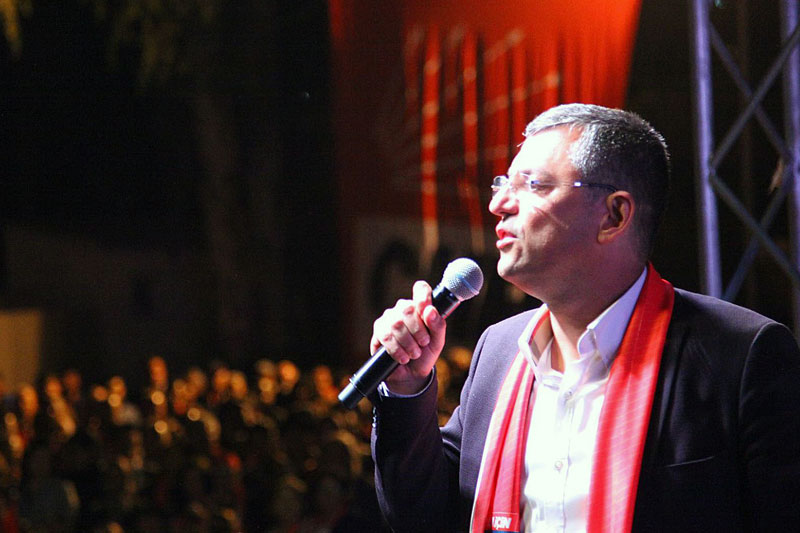 Ahmet Aras�a Gündoğan�da coşkulu karşılama Gündoğan