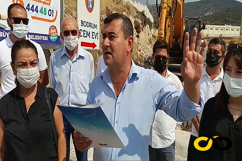 CHP Bodrum İlçe Başkanı Halil Karahan'ın Bodrum Devlet HAstane inşaatı basın açıklaması, arşiv - GHA