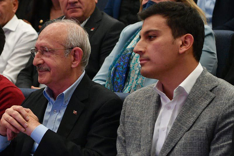 He was elected as the leader of the CHP Youth Branch