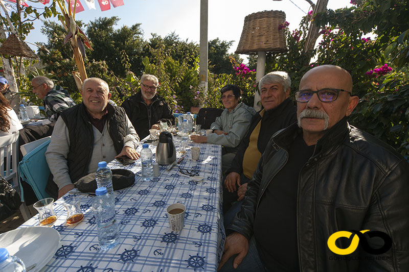 CHP Gümüşlük and Koyunbaba met for breakfast 8