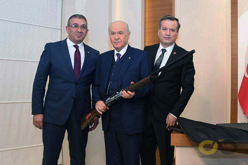 MHP Genel Başkanı Devlet Bahçeli, MHP Bodrum İlçe Başkanı Tayyar Şafak - Arşiv