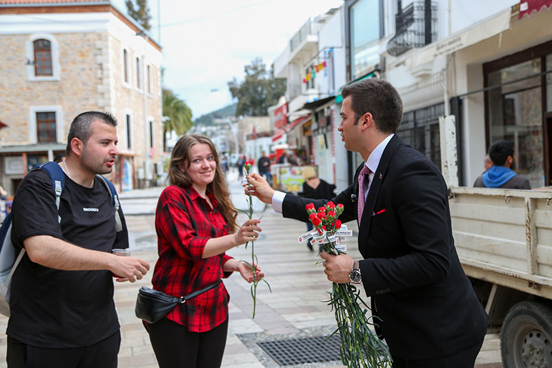 CHP Bodrum Belediye Başkan adayı Tamer Mandalinci